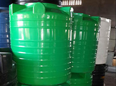 Пластиковые емкости для воды, топлива и других жидкостей